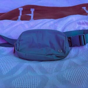 lululemon athletica Gray Everywhere Belt Bag